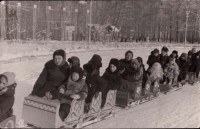 Около 1955 года. Санный поезд. Из архива А. Леонтьева