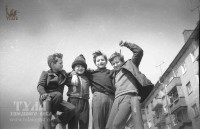 Около 1984 года. Ребята с нашего двора (Красноармейский, 54) Фото Сергея Толмачева