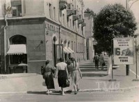 Июнь 1960 года. Угол улиц Тургеневской и Советской