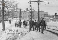 1960-е. Лыжники на ул. Щегловская засека в р-не Комбайнового завода