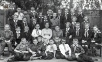 Май 1960 года 4-б класс 12 школы. Из архива Елены Крекшиной