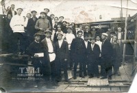 30 августа 1928 года Члены райкома ЦСРМ осматривают постройку чулковского клуба (позднее 