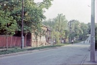 Ок. 1987. Нечетная сторона ул. Бундурина от ул. Л. Толстого к парку. Фото Михаила Трускова.