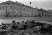 Укрепления на перекрестке Советской и пр.Ленина (Коммунаров) 1941 г.