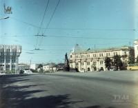 Площадь Челюскинцев. Середина 1980-х