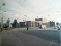 Улица Советская в районе ДК ТОЗ. Середина 1980-х