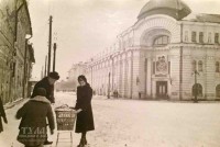 1948 год. На площади Челюскинцев. Из архива Н. Асташевой