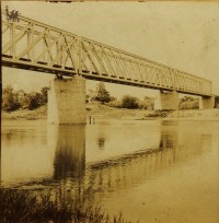 Вид на Железнодорожный мост. Фото Ивана Гумилевского. Из коллекции Игоря Гумилевского
