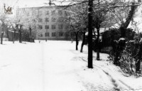 1970-е. Лермонтовский переулок. Вдали здание  - Гоголевская 73 (КСЕРТ банк)